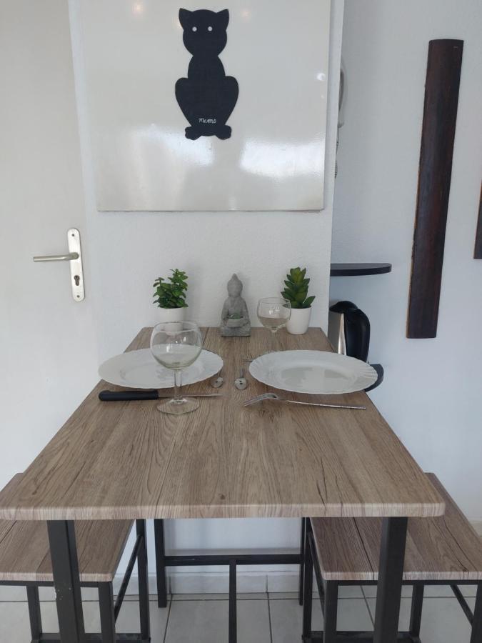 Le Totem Apartment Sete Exterior photo